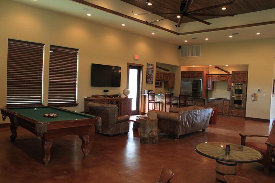 Flying L Ranch Resort & Golf Course Бандера Екстериор снимка